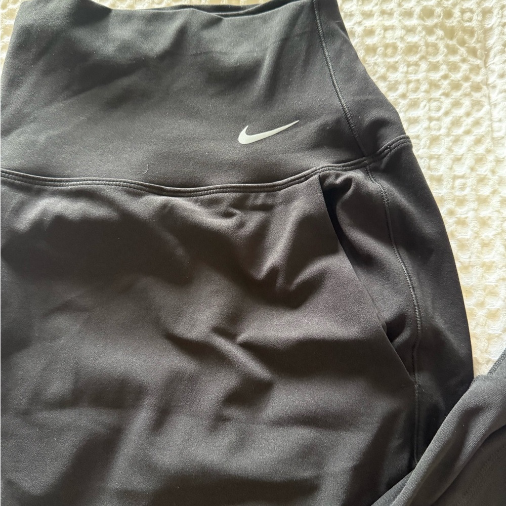 Nike Black Joggers - Picture 2 of 2